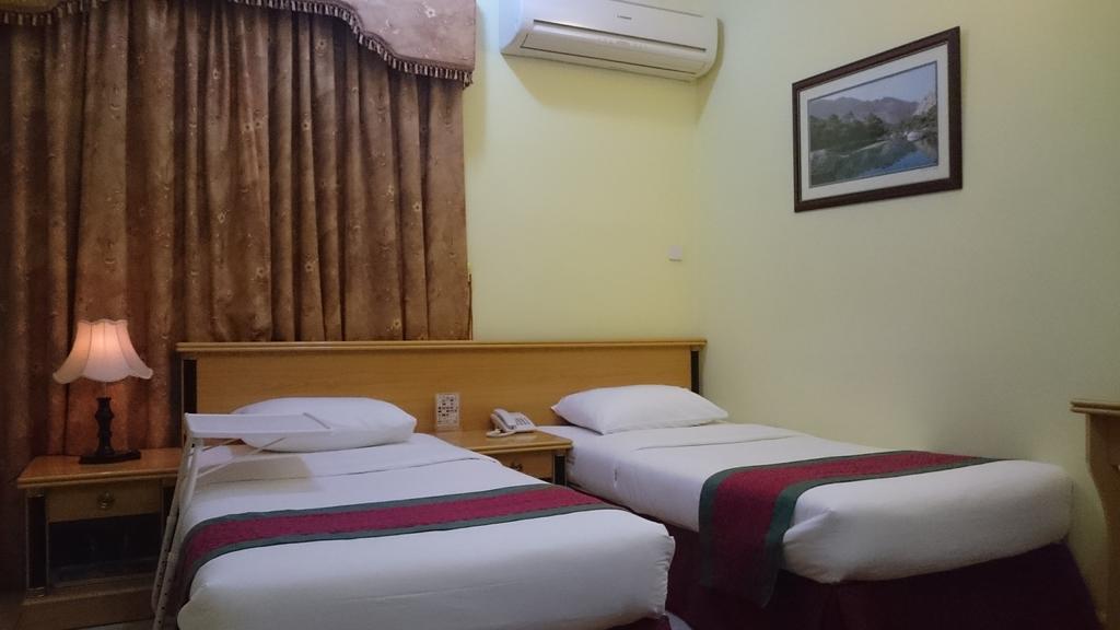 Muscat International Hotel Dış mekan fotoğraf