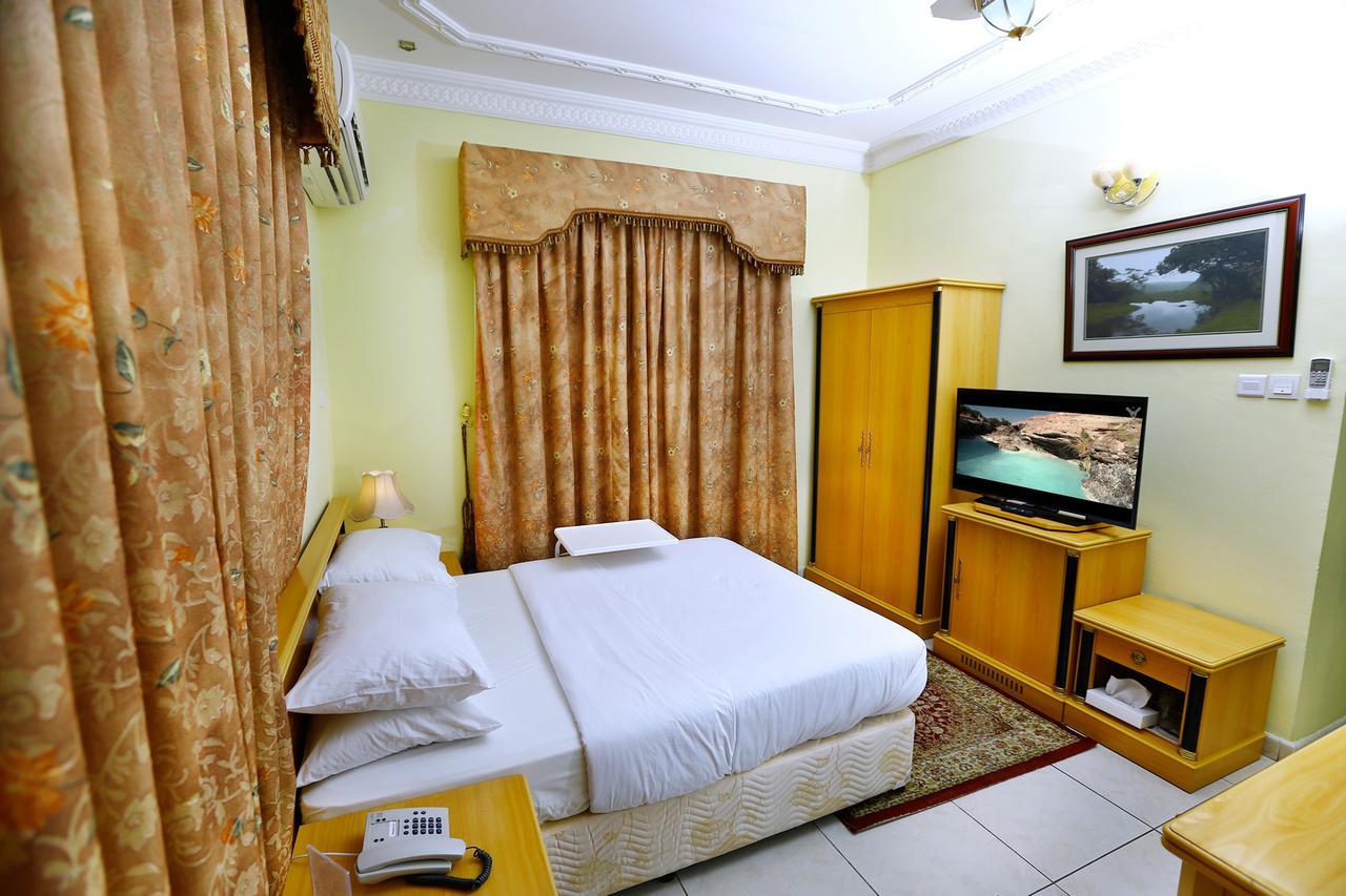 Muscat International Hotel Dış mekan fotoğraf
