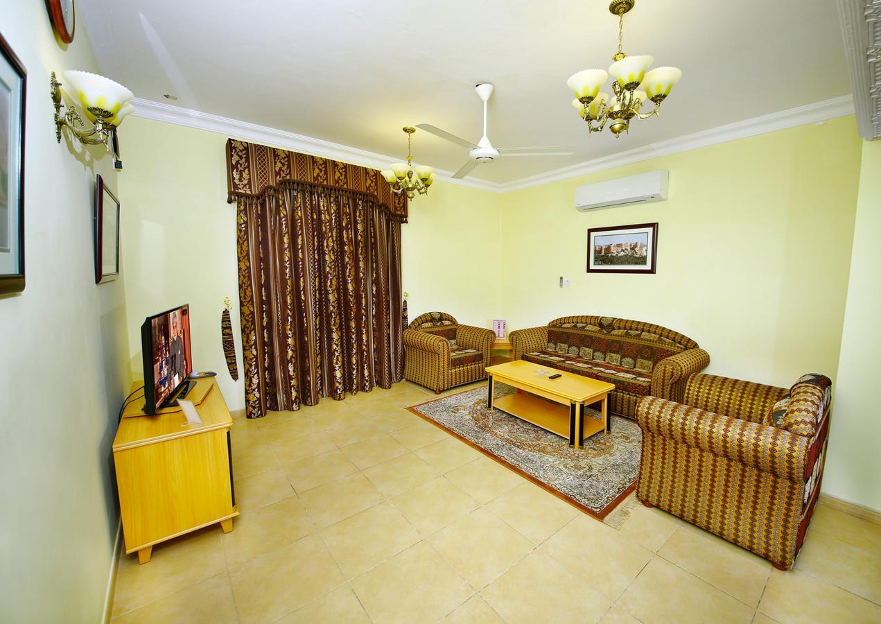 Muscat International Hotel Dış mekan fotoğraf