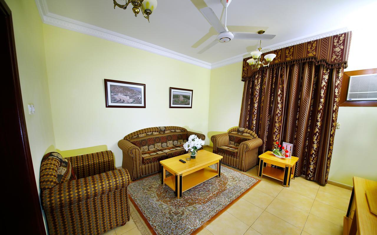 Muscat International Hotel Dış mekan fotoğraf