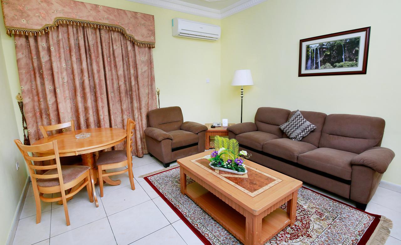 Muscat International Hotel Dış mekan fotoğraf