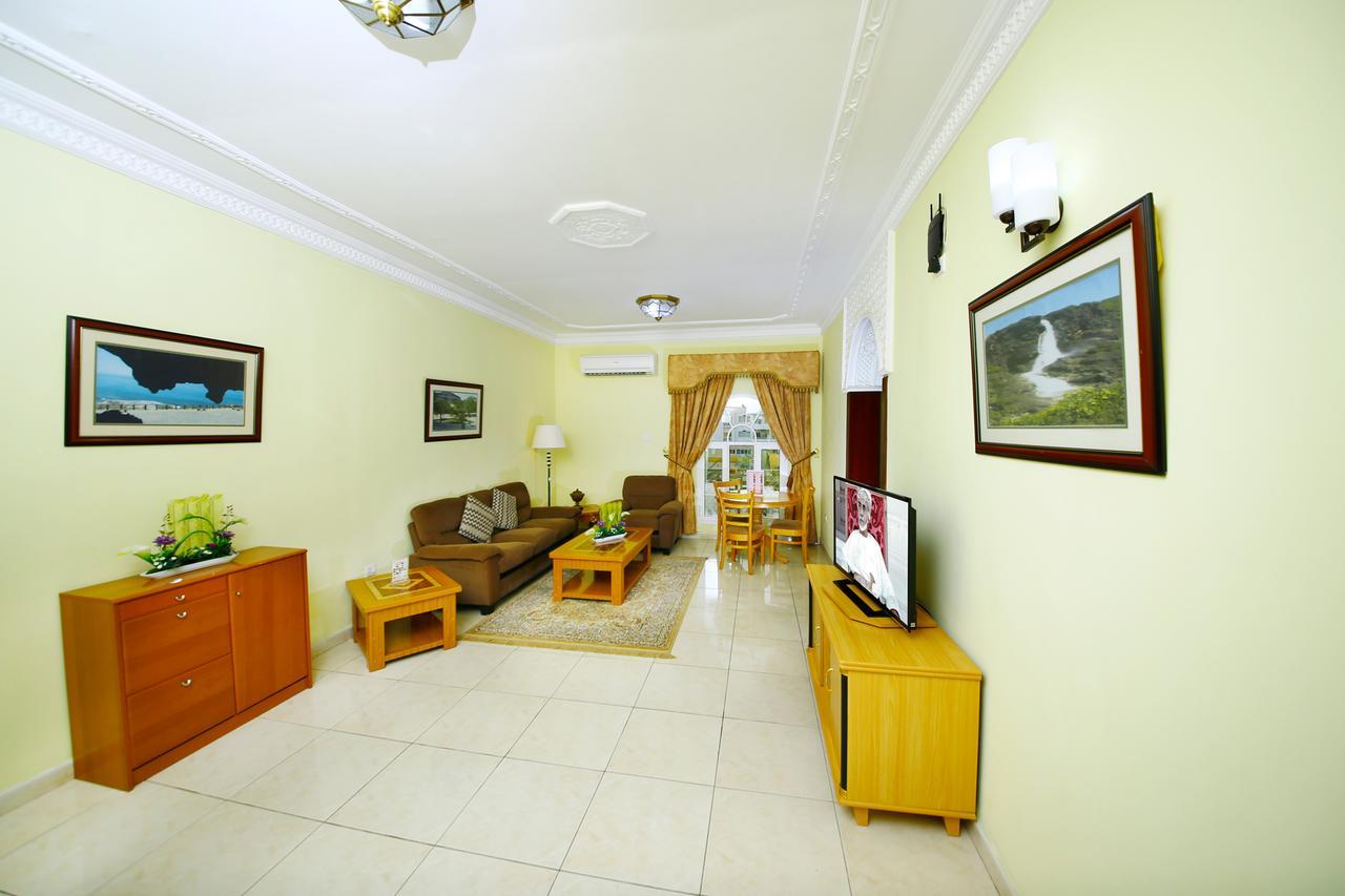 Muscat International Hotel Dış mekan fotoğraf